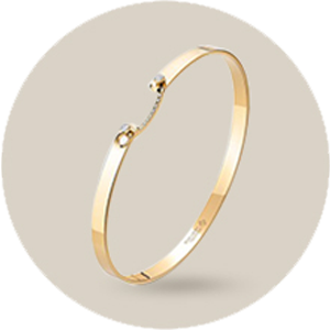 Gold bracelet